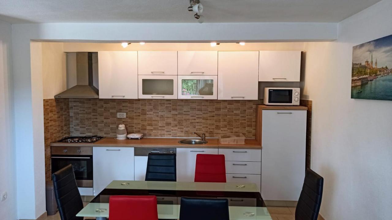 Holiday Apartments Maslina Paho Babino Polje Eksteriør billede