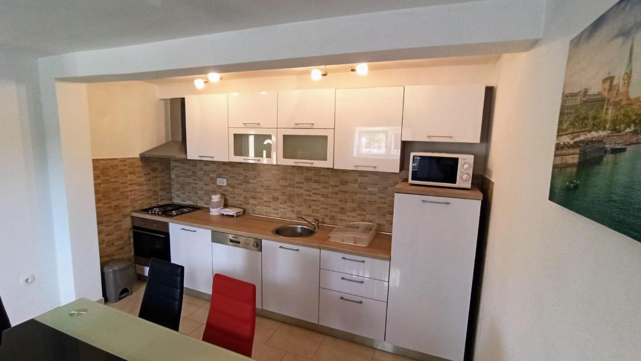 Holiday Apartments Maslina Paho Babino Polje Eksteriør billede